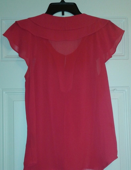 H&M Redish Pink Ruffle Top - Picture 2 of 2
